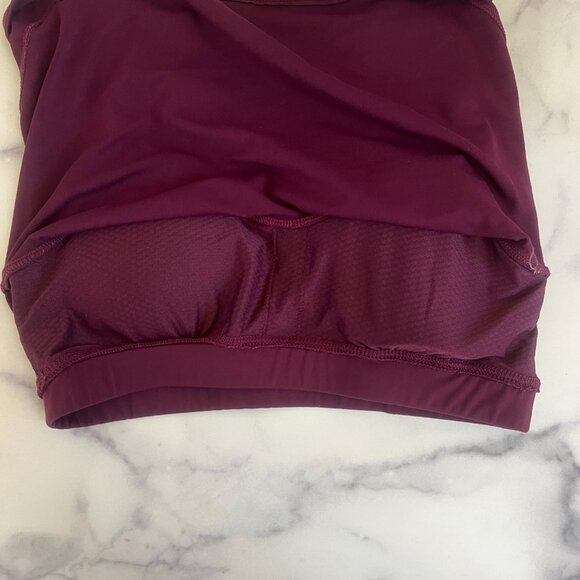 Quince Ultra-Form V-Neck Cropped Tank, Plum, Size S - Picture 4 of 6